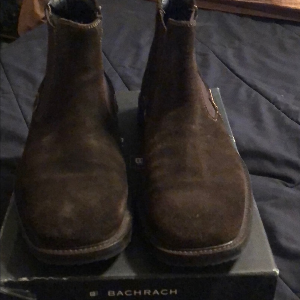 Dark brown suede ankle boot